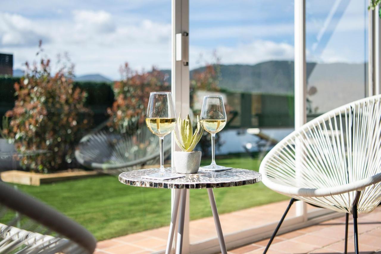 Casa Mirestany- Wonderful House With Amazing Views Villa Banyoles Exterior photo